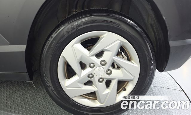 Hyundai Kona 2023 — photo 7