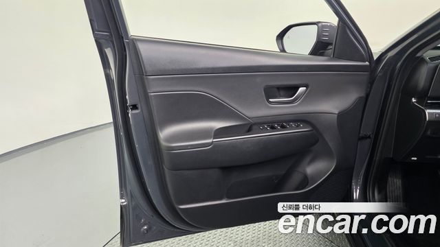 Hyundai Kona 2023 — photo 14