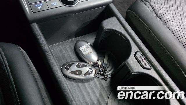 Hyundai Kona 2023 — photo 27