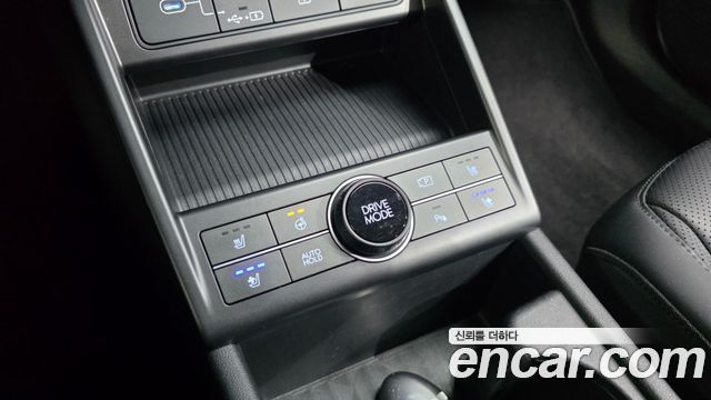 Hyundai Kona 2023 — photo 31