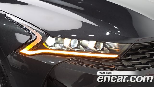 Kia K5 2020 — photo 8
