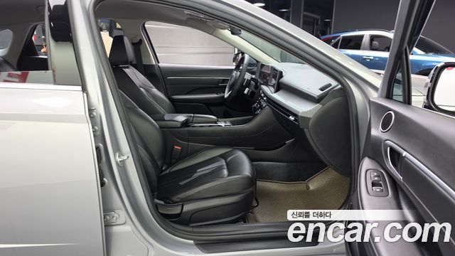 Hyundai Sonata 2025 — photo 17