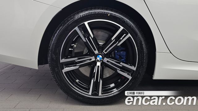 BMW 3-Series 2026 — photo 5