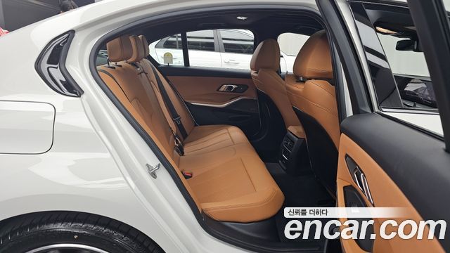 BMW 3-Series 2026 — photo 18