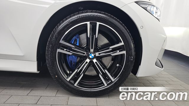 BMW 3-Series 2026 — photo 7