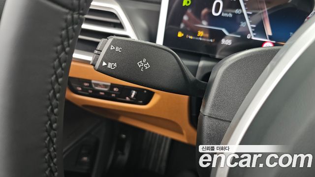 BMW 3-Series 2026 — photo 33