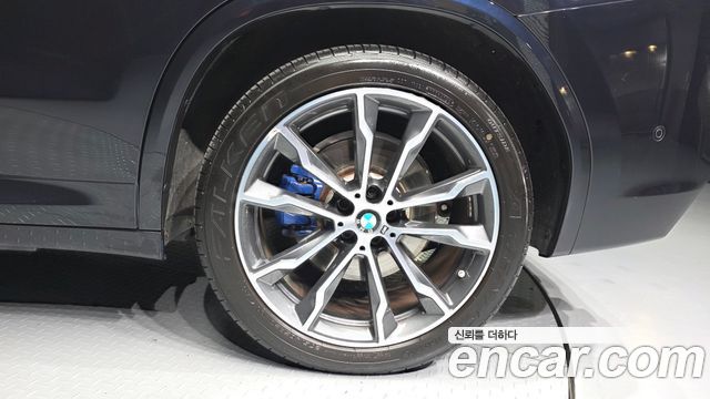 BMW X3 2021 — photo 7