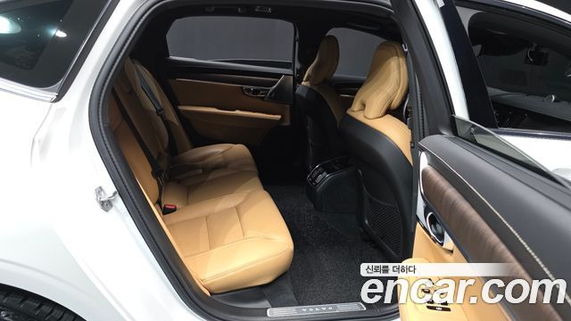 Volvo S90 2021 — photo 12