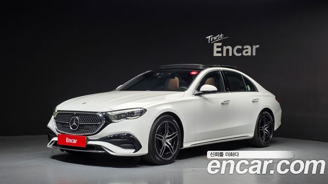 Mercedes-Benz E-Class 2026 — photo 1