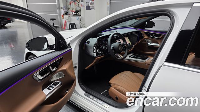 Mercedes-Benz E-Class 2026 — photo 13