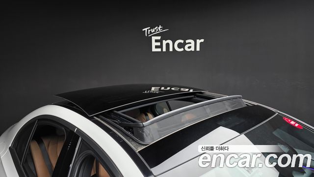 Mercedes-Benz E-Class 2026 — photo 27