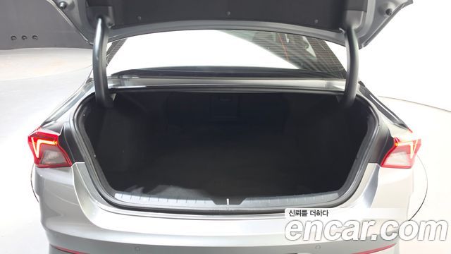 Kia K5 2020 — photo 26
