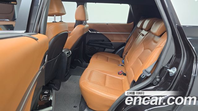 KG Mobility Torres 2023 — photo 11
