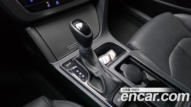 Hyundai Sonata 2016 — photo 12