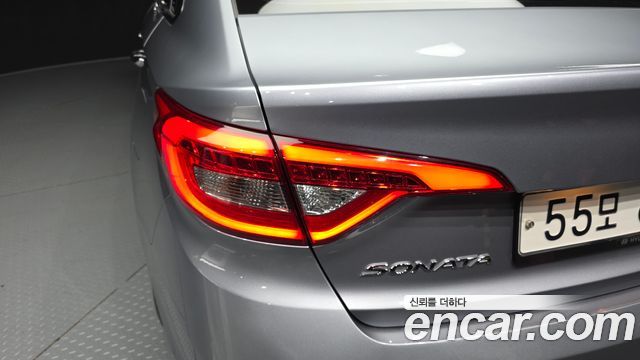 Hyundai Sonata 2016 — photo 9