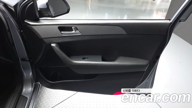 Hyundai Sonata 2016 — photo 14