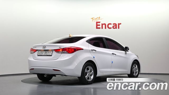 Hyundai AVANTE 2013 — photo 2
