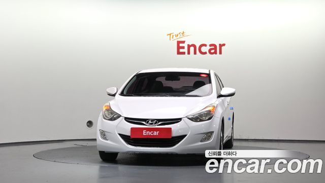 Hyundai AVANTE 2013 — photo 3