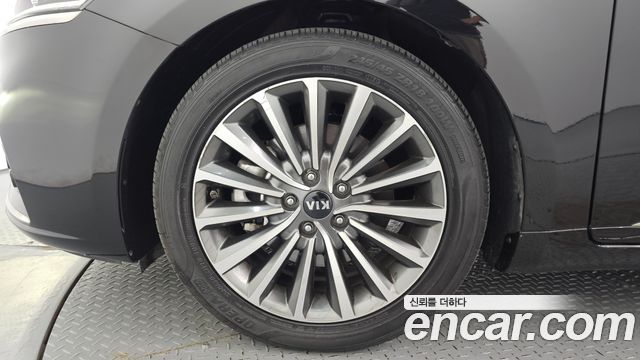 Kia K7 2017 — photo 5