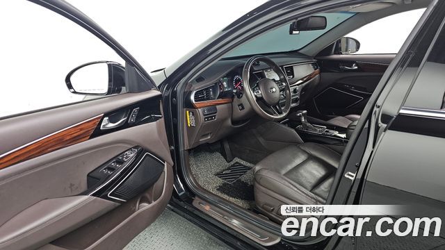 Kia K7 2017 — photo 13