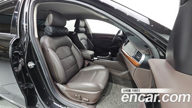 Kia K7 2017 — photo 16