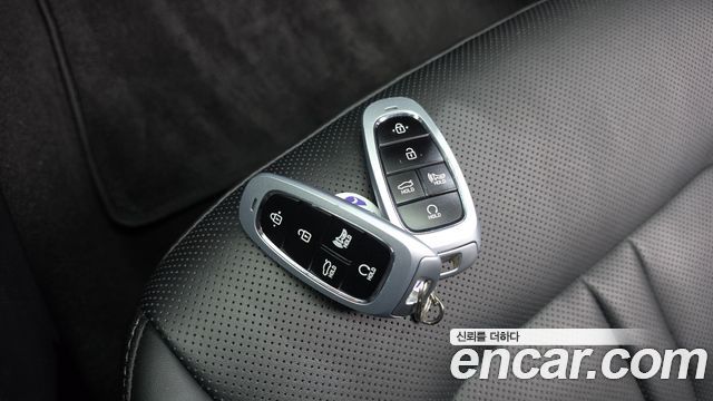 Hyundai Sonata 2022 — photo 25