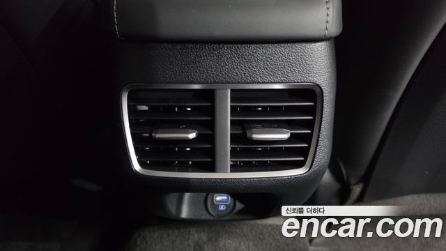 Hyundai Sonata 2022 — photo 29