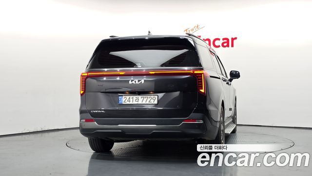 Kia Canival 2025 — photo 4