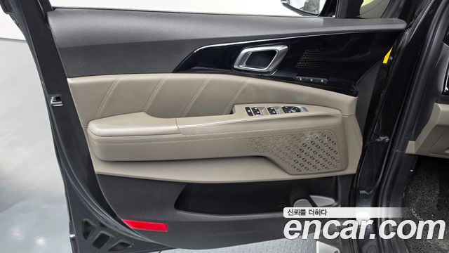 Kia Canival 2025 — photo 14