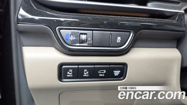 Kia Canival 2025 — photo 28