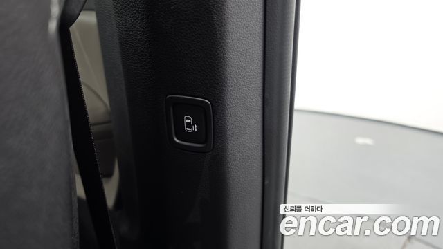 Kia Canival 2025 — photo 33