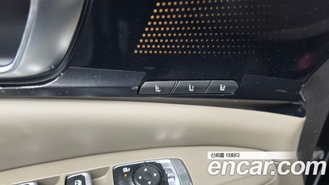 Kia Canival 2025 — photo 36