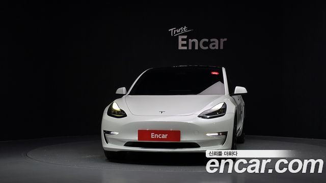 Tesla Model 3 2022 — photo 3