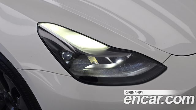 Tesla Model 3 2022 — photo 8