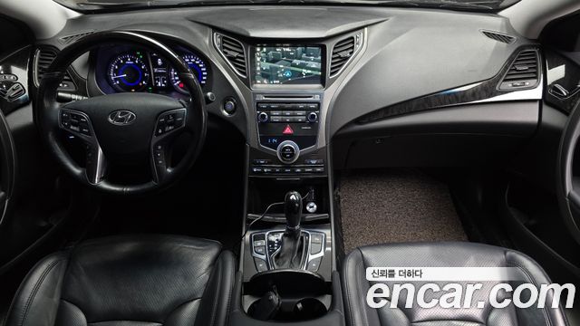 Hyundai Grandeur 2015 — photo 10