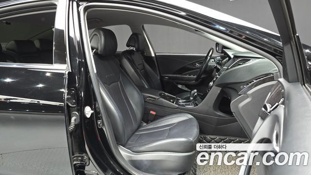 Hyundai Grandeur 2015 — photo 17