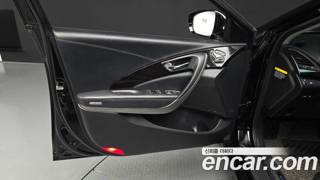 Hyundai Grandeur 2015 — photo 14