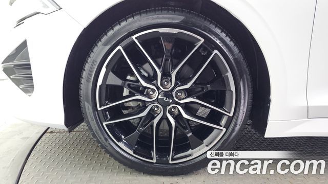 Kia K5 2023 — photo 5