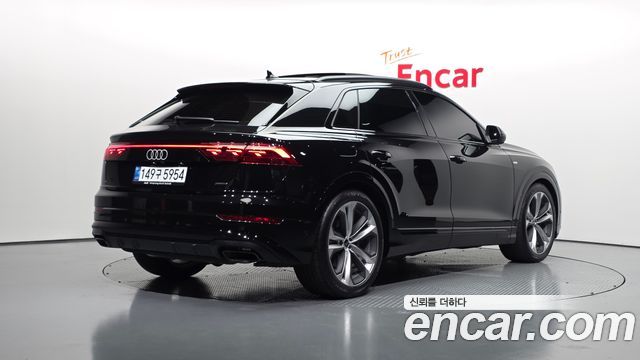 Audi Q8 2026 — photo 2