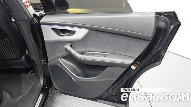 Audi Q8 2026 — photo 15