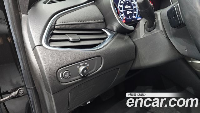 Chevrolet Korea Malibu 2022 — photo 24