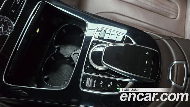 Mercedes-Benz CLS-Class 2019 — photo 24