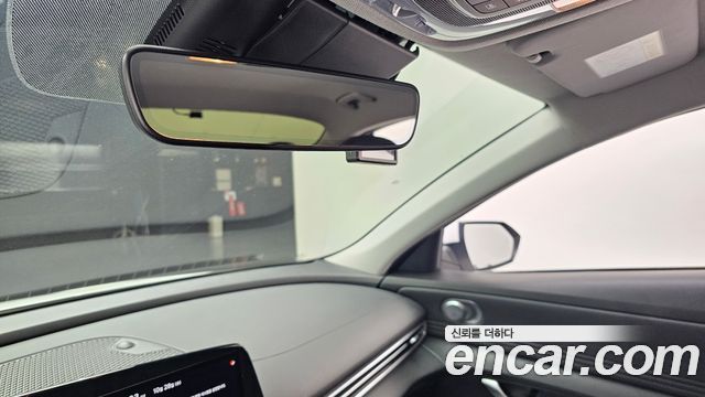 Hyundai AVANTE 2021 — photo 19