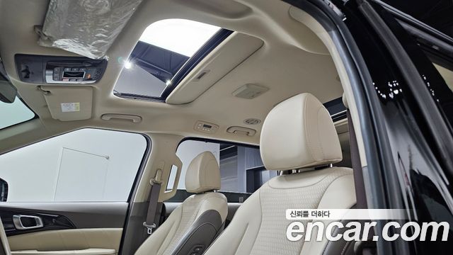 Kia Canival 2024 — photo 21