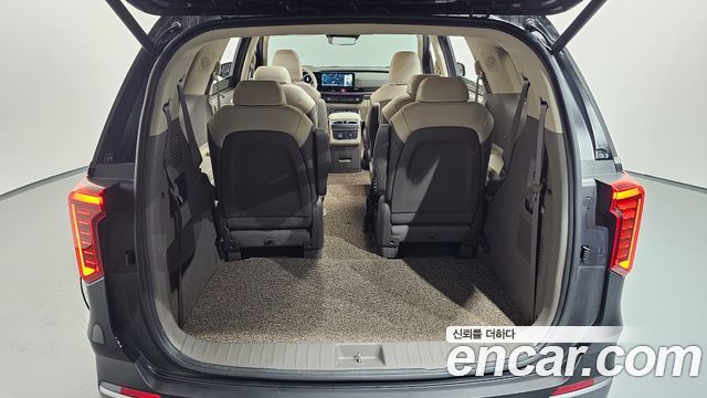 Kia Canival 2024 — photo 23