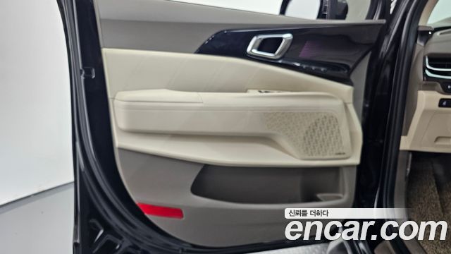 Kia Canival 2024 — photo 14