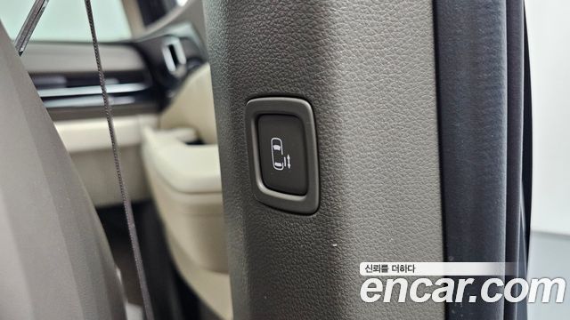Kia Canival 2024 — photo 27