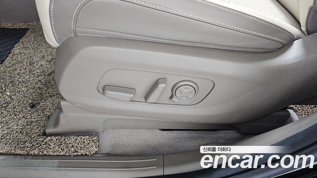 Kia Canival 2024 — photo 30