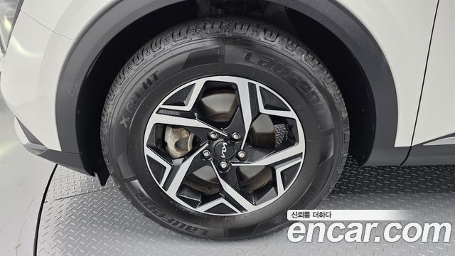Kia Sportage 2023 — photo 5