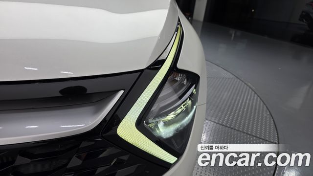 Kia Sportage 2023 — photo 8
